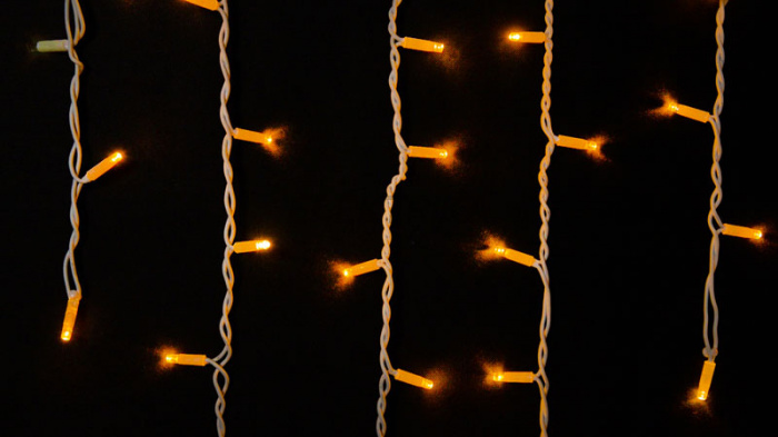 Гірлянда зовнішня DELUX ICICLE 75LED 2x0.7m жовтий/білий IP44 EN (90016590)