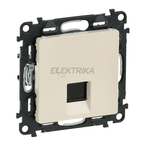 Розетка RJ45 Кат.6 UTP, слонова кістка, Valena LIFE