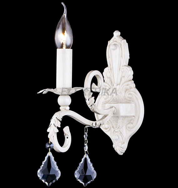 Бра Maytoni H105-01-W House Templiers